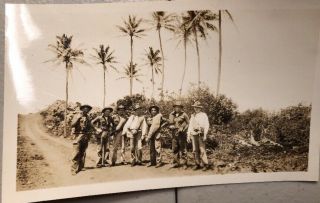 1930’s Ww2 Era Hawaii Soldiers Taking A Trip B & W Pic Scene 2 3/4” X 4 1/2