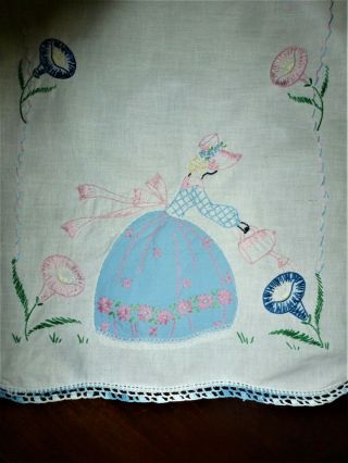 Vintage White Dresser Scarf Embroidered Appliqued SOUTHERN BELLE Morning Glory 3