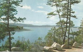 Ag (s) Lake Ouachita,  Is The Largest Lake In The State Of Arkansas