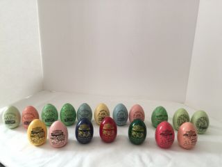 18 White House Easter Eggs 1993 - 2000
