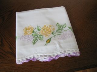 Vintage Single Pillowcase Embroidered & Crocheted Garland Of Roses & Lilacs Wow