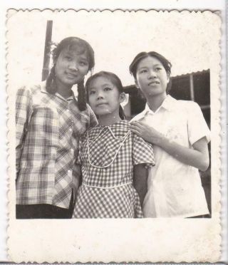 Cute Chinese Girls Photo 1950s - 1960s China