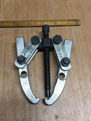 Vintage K - D No.  2292 Two Jaw Puller Made In USA 3