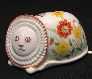 Vintage Ceramic White Lion Night Light Flowers Mcm Art Mid Century Kitsch Cat