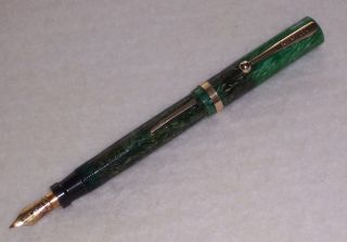 Sheaffer Flat Top Fountain Pen,  C.  1926,  Jade Green,  Lifetime White Dot