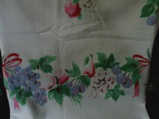 LOVELY VINTAGE BARKCLOTH TABLECLOTH W/CHERRIES/GRAPES/BERRIES/RIBBONS 44 