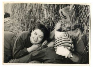 Russian Soviet Vintage Photo 3 Women Relaxing In Nature