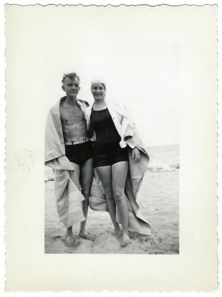 Beach Couple.  1940s Vintage Photo Mature Of A Man And Younger Woman