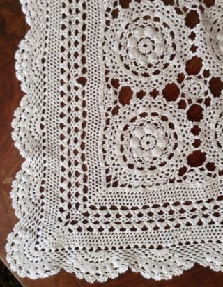 Vintage Cotton Crocheted Tablecloth 79x64 " Cream Color,  Linked Circles,  Exc Cond