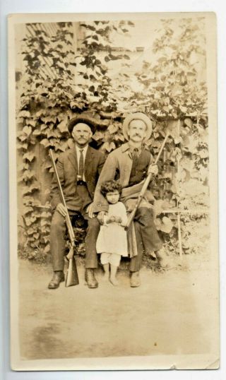 Vintage 1924 Photo Men With Guns And Little Girl Snapshot