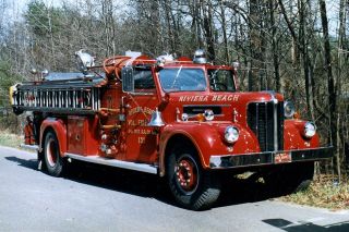 440,  Image Photo Cd Maxim Motor Co Fire Apparatus Engine,  Ladder,  Rescue,  Tanker