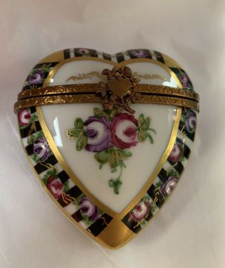 Peint Main Hand Painted Limoges Heart Shape With Perfume Bottle Trinket Box