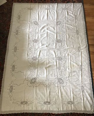 Vintage White Cut Work Lace Edged Tablecloth 100”x68” Linen Cutter Repair