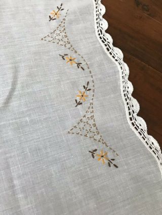Vintage Table Runner Dresser Scarf Embroidered Yellow Flowers Lattice 15x42 (11) 4