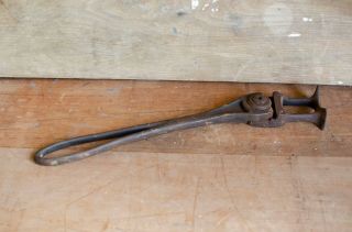 Antique Cast Iron Barbed Wire Fence Stretcher Farm Tool