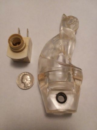 Vintage Cat Lucite Acrylic Night Light with dusk - to - dawn sensor.  plug in. 5