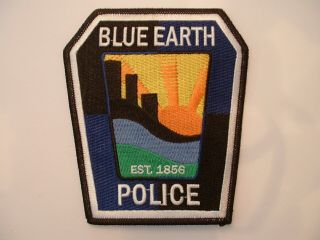 Blue Earth (type 2) Police Obsolete Cloth Shoulder Patch Minnesota Usa