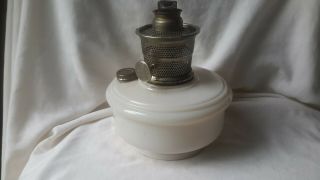 Vintage Aladdin Nu Type Model B Alacite Milk Glass Kerosene Table Lamp W/ Toes