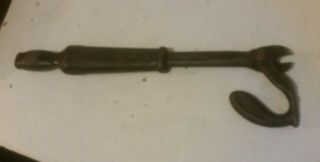 Vintage Cast Iron " Cyclops " Union Hardware Co.  Ranch Fencing Tool Nail Puller