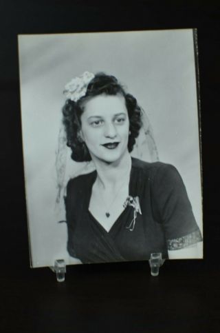 Vintage Photo 1940s Studio Portrait Young Woman Sitting Black Dress Vale Z3