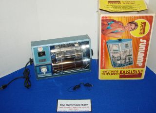 Vintage Montgomery Ward Model 53c - 21077 Complete Sunlamp - - - - Neat Decor