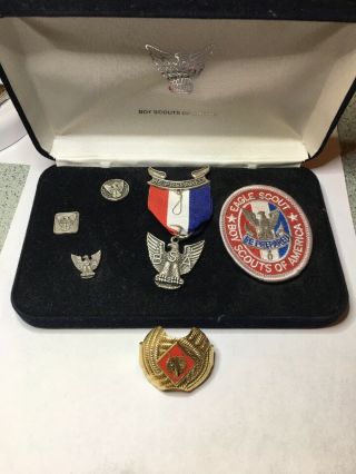 Boy Scout Vintage Eagle Scout Patch & Pin Set W/box & Never Removed