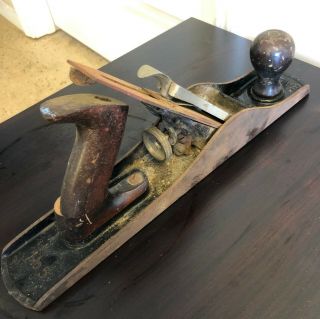 Vintage Stanley No.  5 Plane With Cracked Handle.  Rusty But Plenty Of Life Left