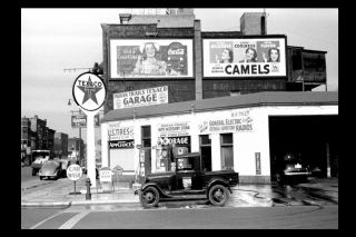 1940 Vintage Texaco Gas Station Garage Photo Gasoline,  Camel Cigarettes Sign Ad.