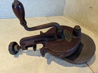 Vintage Modern Grinder Mfg Co Hand Crank Bench Sharpener Model H 4