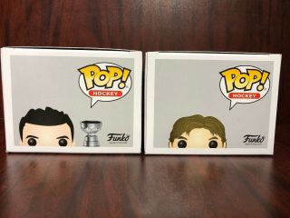 Funko Pop NHL Crosby 32 & Gretzky 32 W/Stanley Cups Chase Editions 3