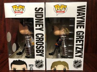 Funko Pop NHL Crosby 32 & Gretzky 32 W/Stanley Cups Chase Editions 4