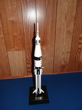 Nasa Saturn 1b Apollo Rocket With Capsule Model Desk Display 1/144