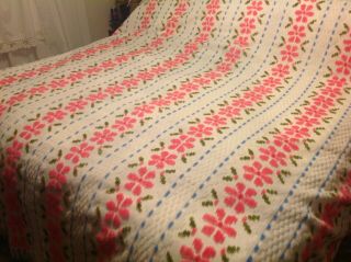 Vintage Pink And Light Blues Daisy Chenille Bedspread 88 X 102 With Fringe
