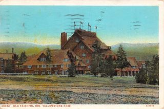 C22 - 7510,  Old Faithful Inn,  Yellowstone Natl Park,  Postcard.