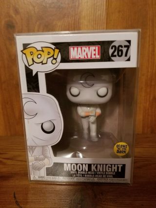 Funko Pop Marvel Moon Knight 267 Glows - In - The - Dark L.  A.  Comic Con Exclusive