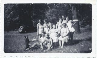 791p Vintage Photo Family Fun Picnic Women In Swimsuits Dog Playing With Man