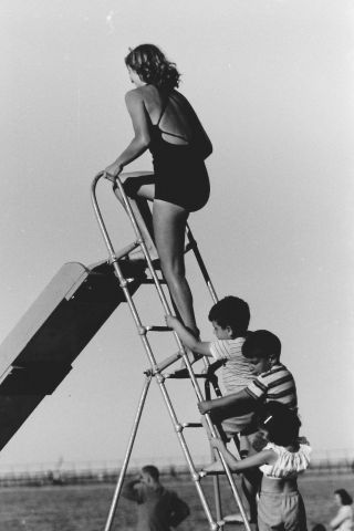 Vtg 1950s 35mm Negative Beach Scene Woman Climbing Slide Ladder Kids 223 - 41