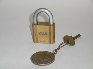 Vintage Brass Yale Collectible Padlock With One Key