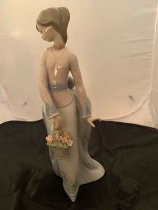 Lladro Collector’s Society 1994 Basket Of Love Gloss Finish Figurine 7622