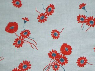 Vtg Cotton Fabric White W/ Red & Blue Daisies Poppies Flowers 43 " X 1.  33 Yds Mod