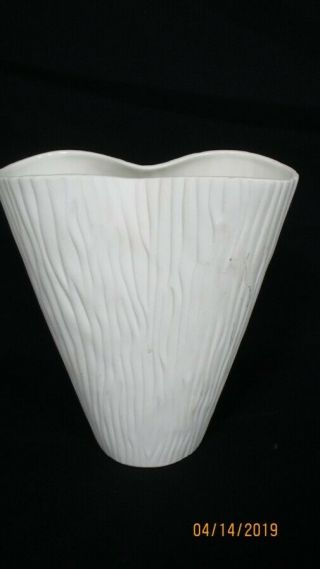 Jonathan Adler White Pottery Fluted 8 