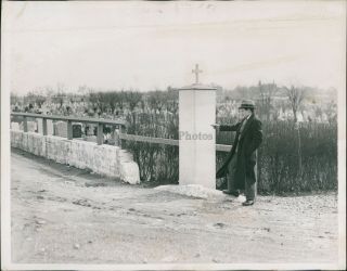 1934 Lindbergh Child Kidnaped Bronx Cemetery Dr Condon Money Crime Photo 7x9
