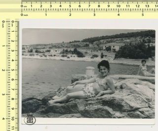 005 Two Bikini Women Laying On Beach,  Swimwear Ladies Vintage Old Orig.  Photo