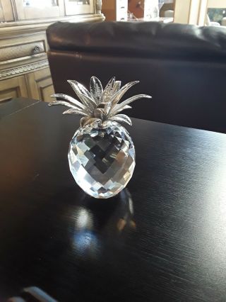 Swarovski Crystal Pineapple W/ Silvertone Leaves