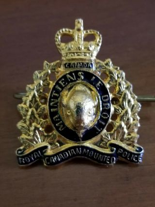 Royal Canadian Mounted Police Collar Badge