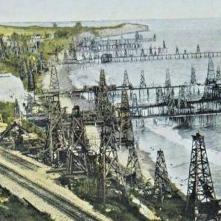 Vintage Postcard Oil Wells In The Sea Summerland Coast Highway Ca