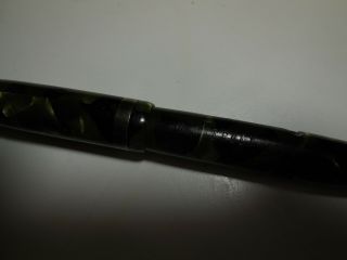 Sheaffer ' s Lifetime fountain pen white dot marbled black with illuminate green 2