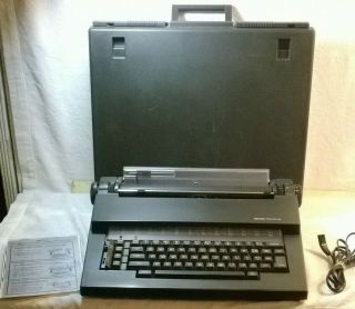 Vintage Olivetti Praxis 35 Vintage Electric Typewriter With Case - Euc