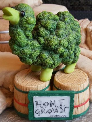 Home Grown Broccoli Camel Collectible Figurine By Enesco 4012370