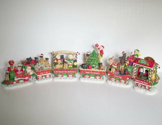 Danbury The Pug Christmas Express 6 - Piece Train Set Dog Holiday Figurines